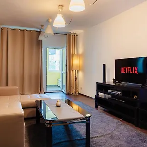 Comfy With Private Parking And Netflix Bucureşti